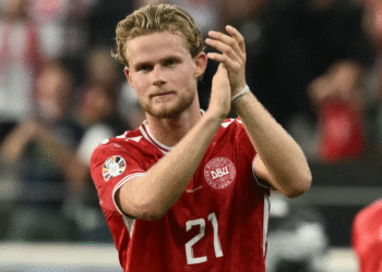 Juventus nhắm tới tiền vệ Hjulmand của Sporting