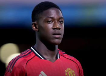 Kobbie Mainoo không có ý định rời Manchester United